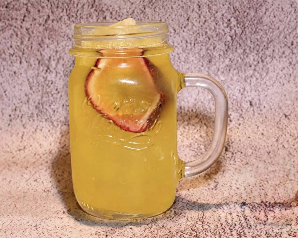 Passion yuzu lemonade